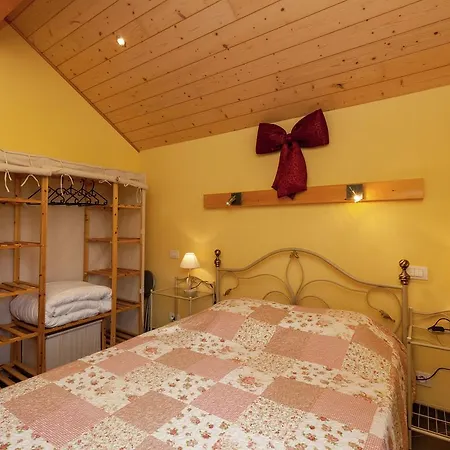 Holiday home In La Roche-en-ardenne With Garden