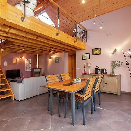 In La Roche-en-ardenne With Garden 주필레