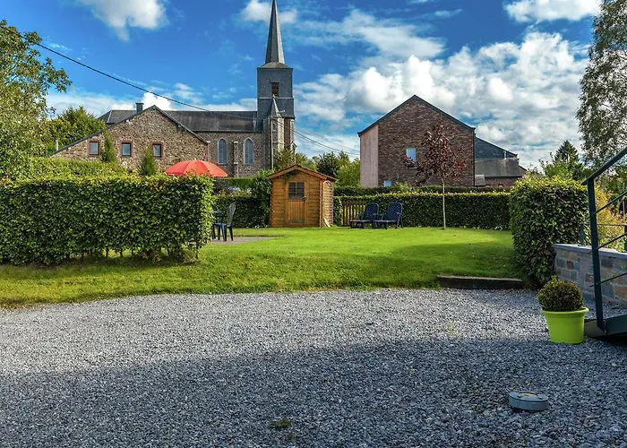 In La Roche-en-ardenne With Garden